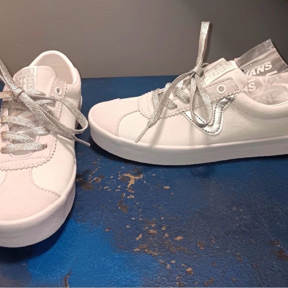 $90 Womens VANS Sport Low White Silver Size 8 VN000CTDDWC New No Box - Picture 5 of 5